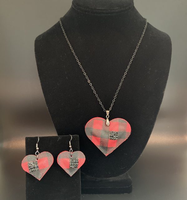 large faux leather heart crystal puff set in red plaid