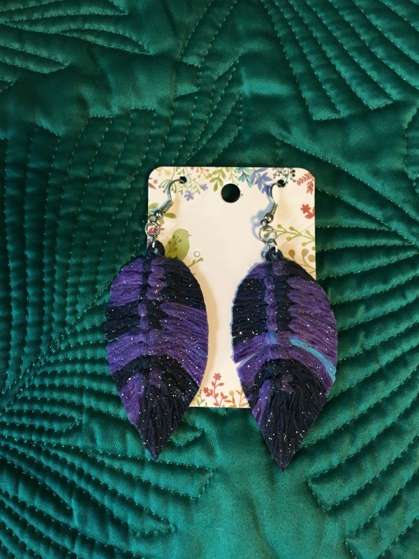 big knit feather in purple